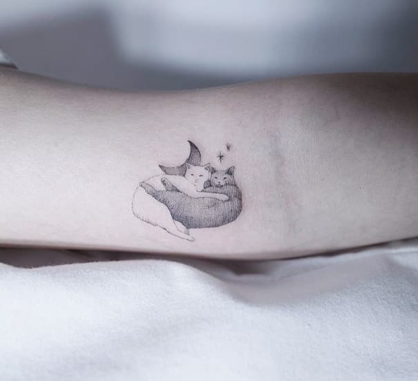 silueta tatuaje gato