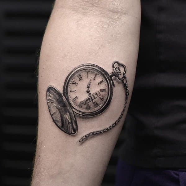 Ilegible toma una foto Humo ⌛️ Tatuajes de Relojes: tipos y significados ⏳ | Barna Tattoo Barcelona